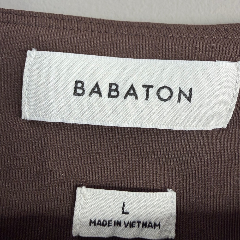 Babaton Brown Short-Sleeve Cropped Top - Picture 3 of 3